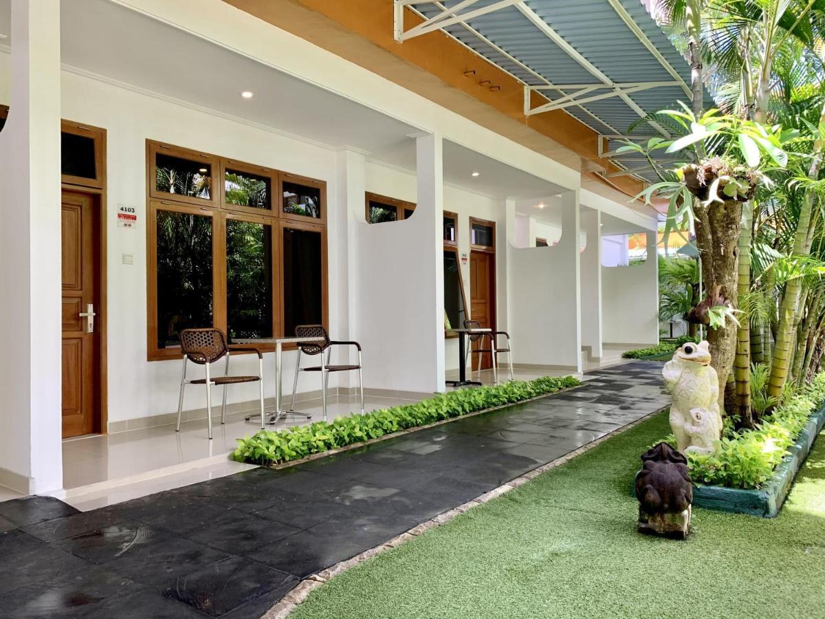 Febri'S Hotel & Spa Kuta Lombok Exterior foto